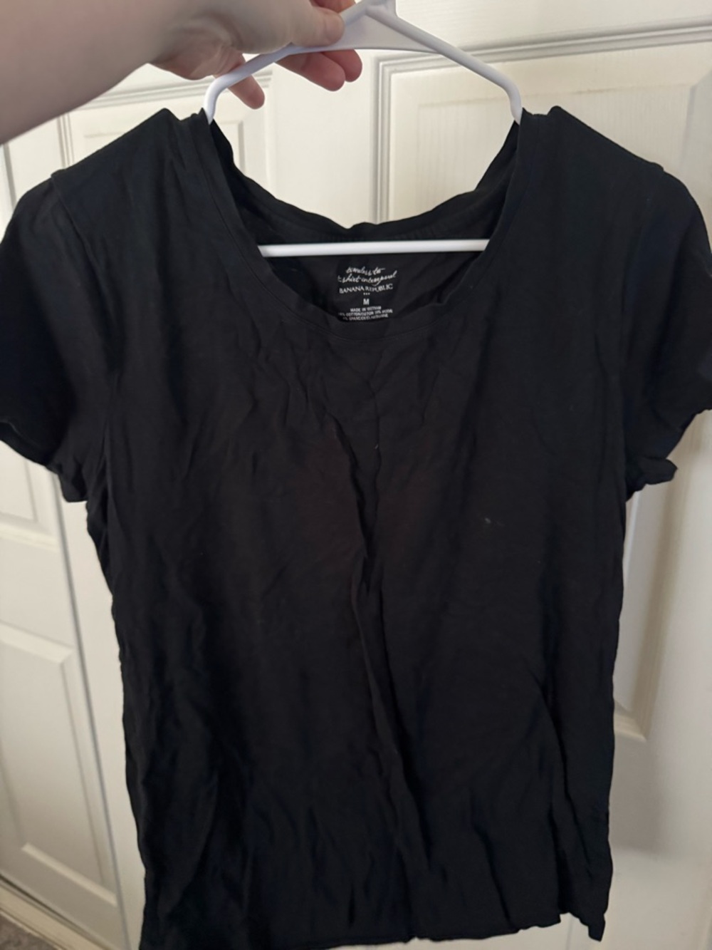 Banana Republic Black Short Sleeve Crewneck Tee